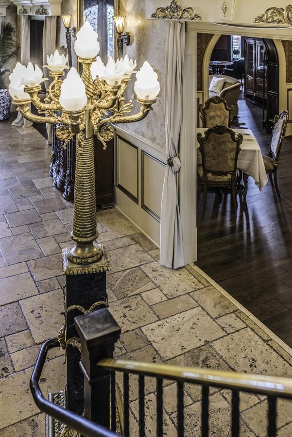 Kentucky Castle Hotel Versailles Luaran gambar