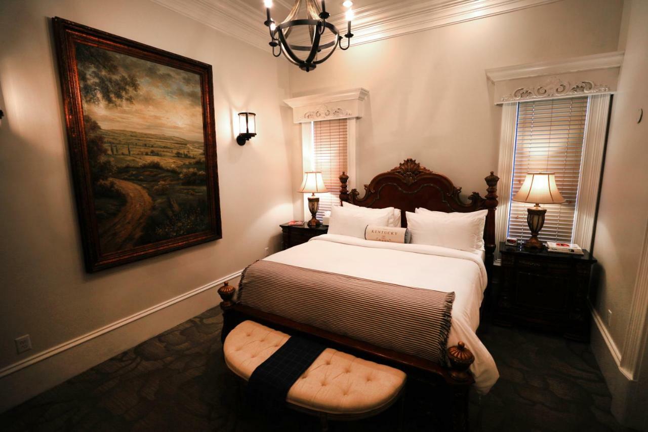 Kentucky Castle Hotel Versailles Luaran gambar